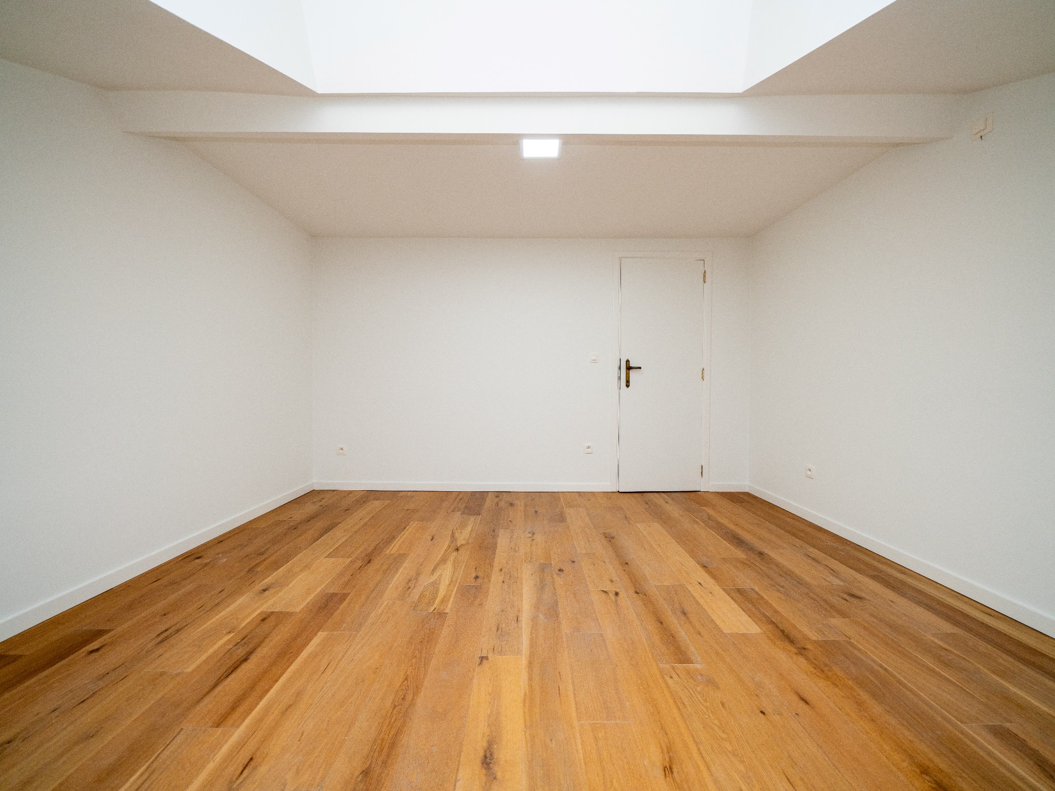 Recent gerenoveerde woning met 4 kamers en 2 badkamers 