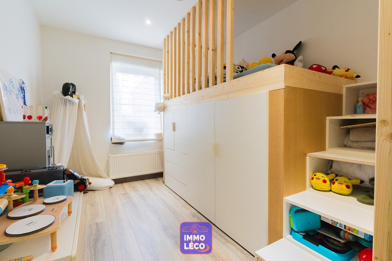 Maison moderne entièrement rénovée avec jardin, dans le village de Luingne ! 