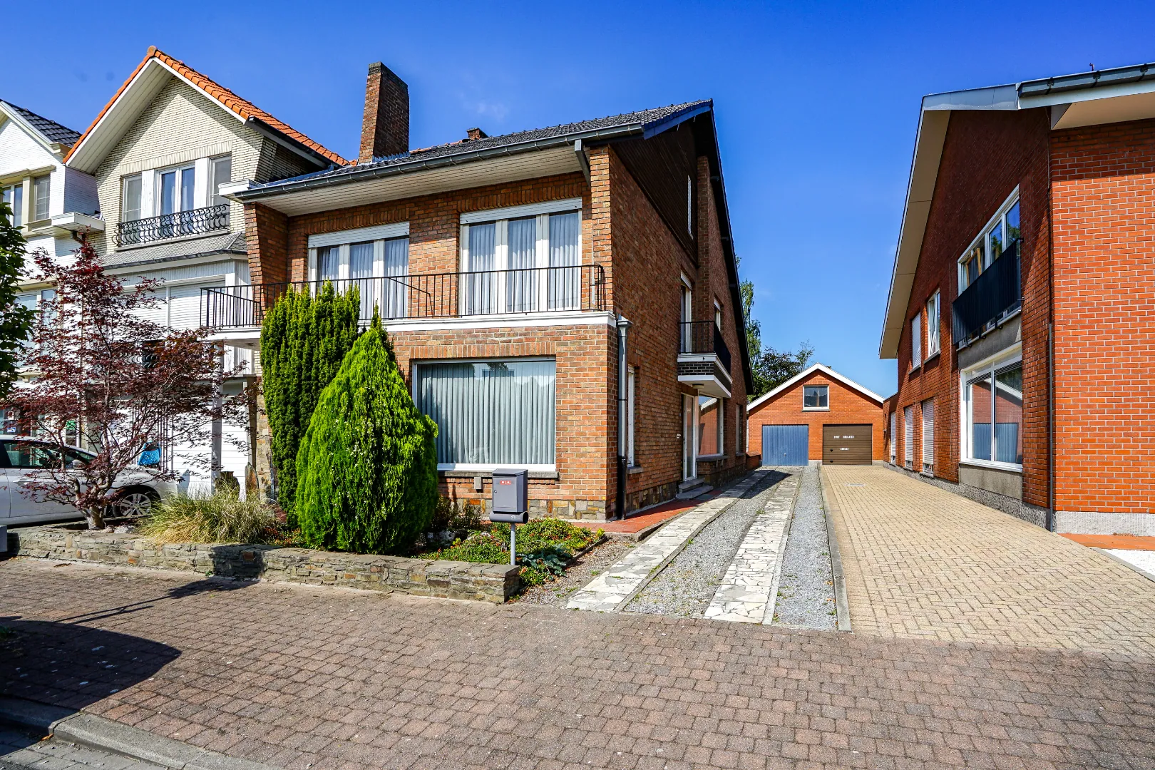 Karaktervolle woning in het centrum van Torhout met 3 ruime slaapkamers