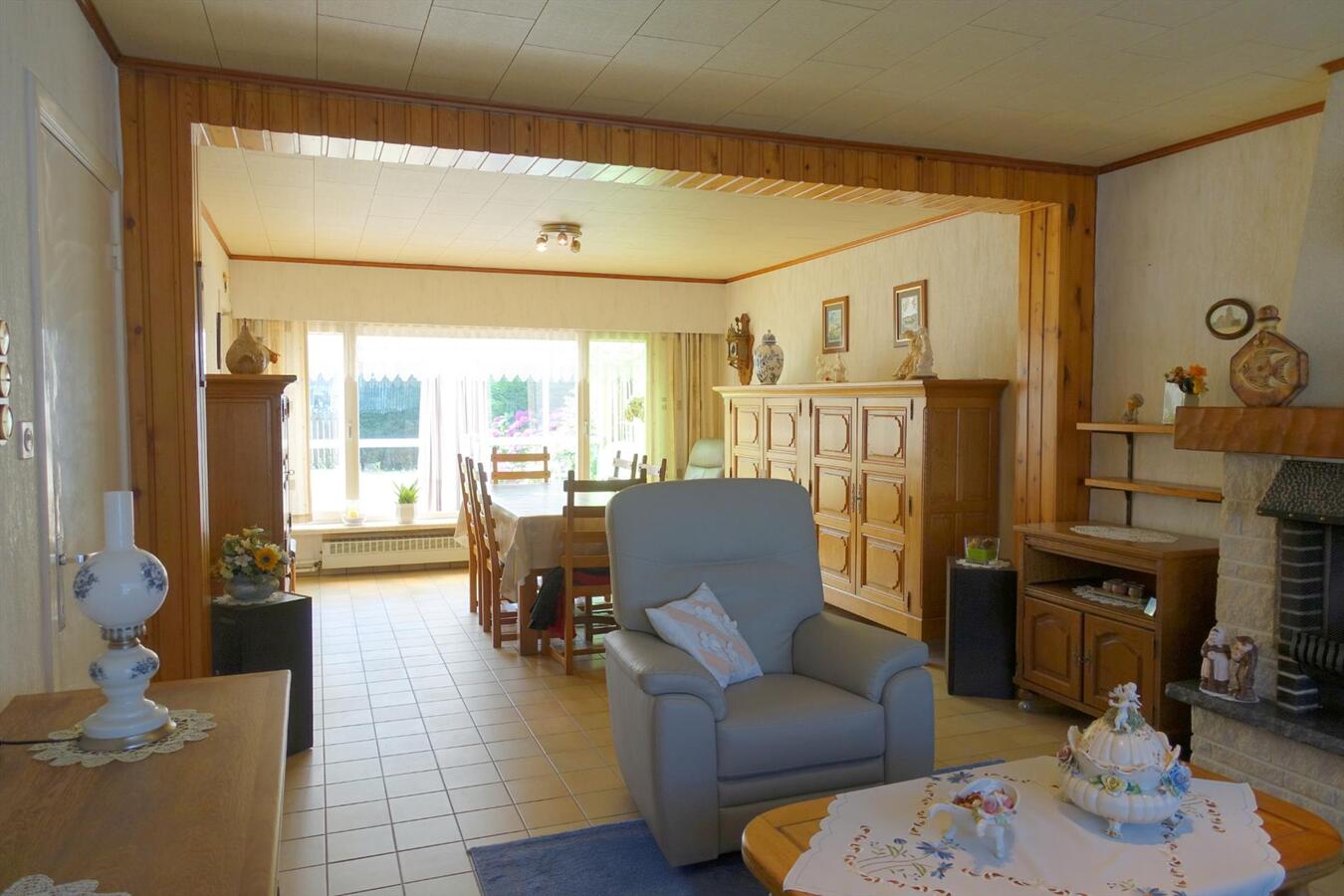 Ruime rijwoning met garage 