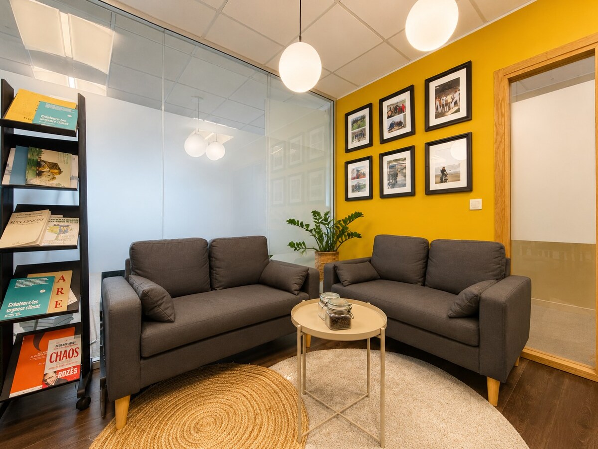 Superbe bureau de ±123 m² dans le zoning OUEST de Tournai 