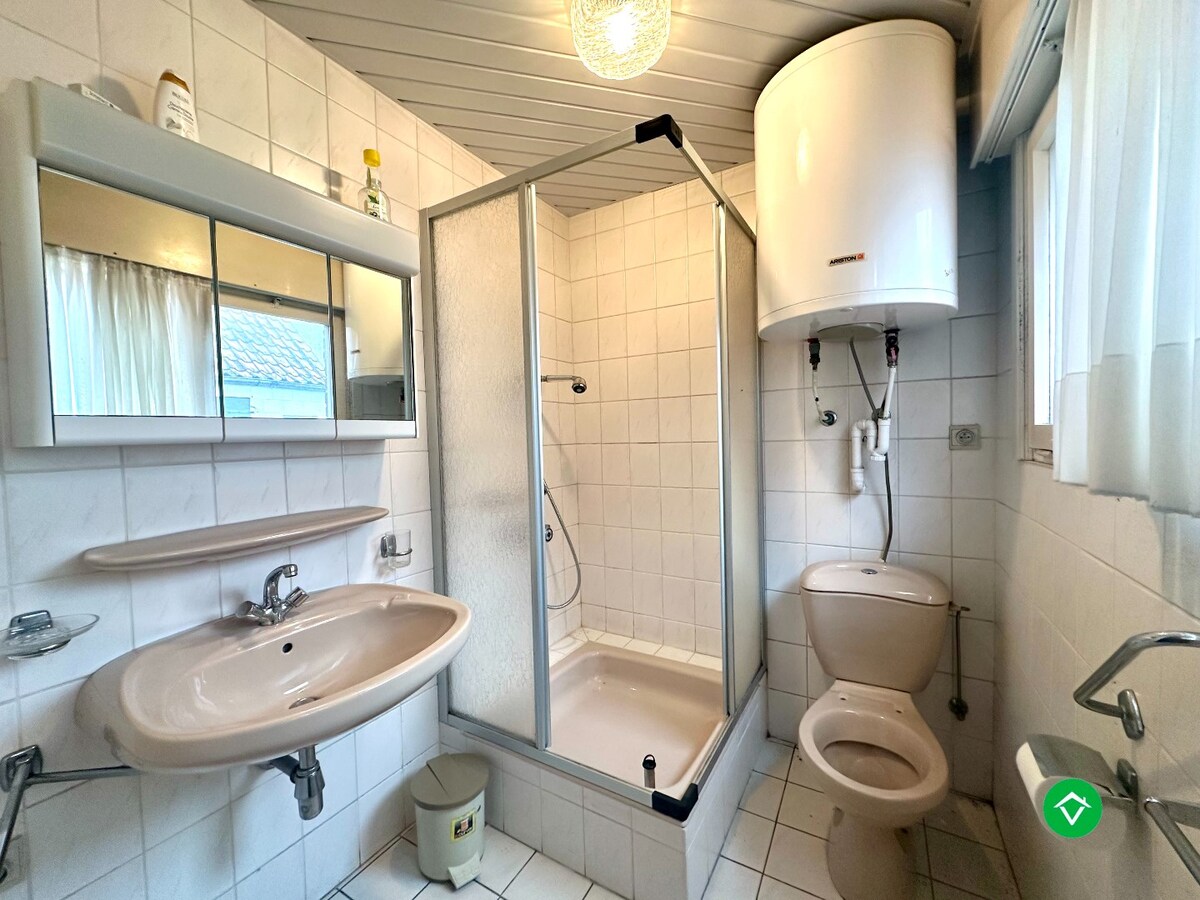 Rijwoning in het centrum van Koekelare met mogelijkheden 