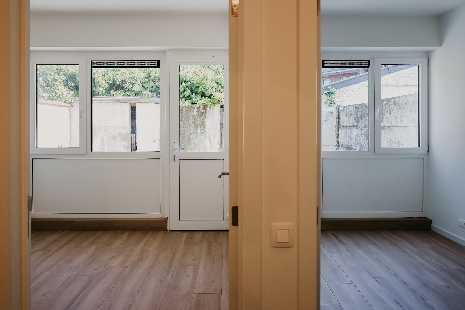 Prachtig gelijkvloers appartement met 3 slaapkamers en terras, midden in het centrum! 