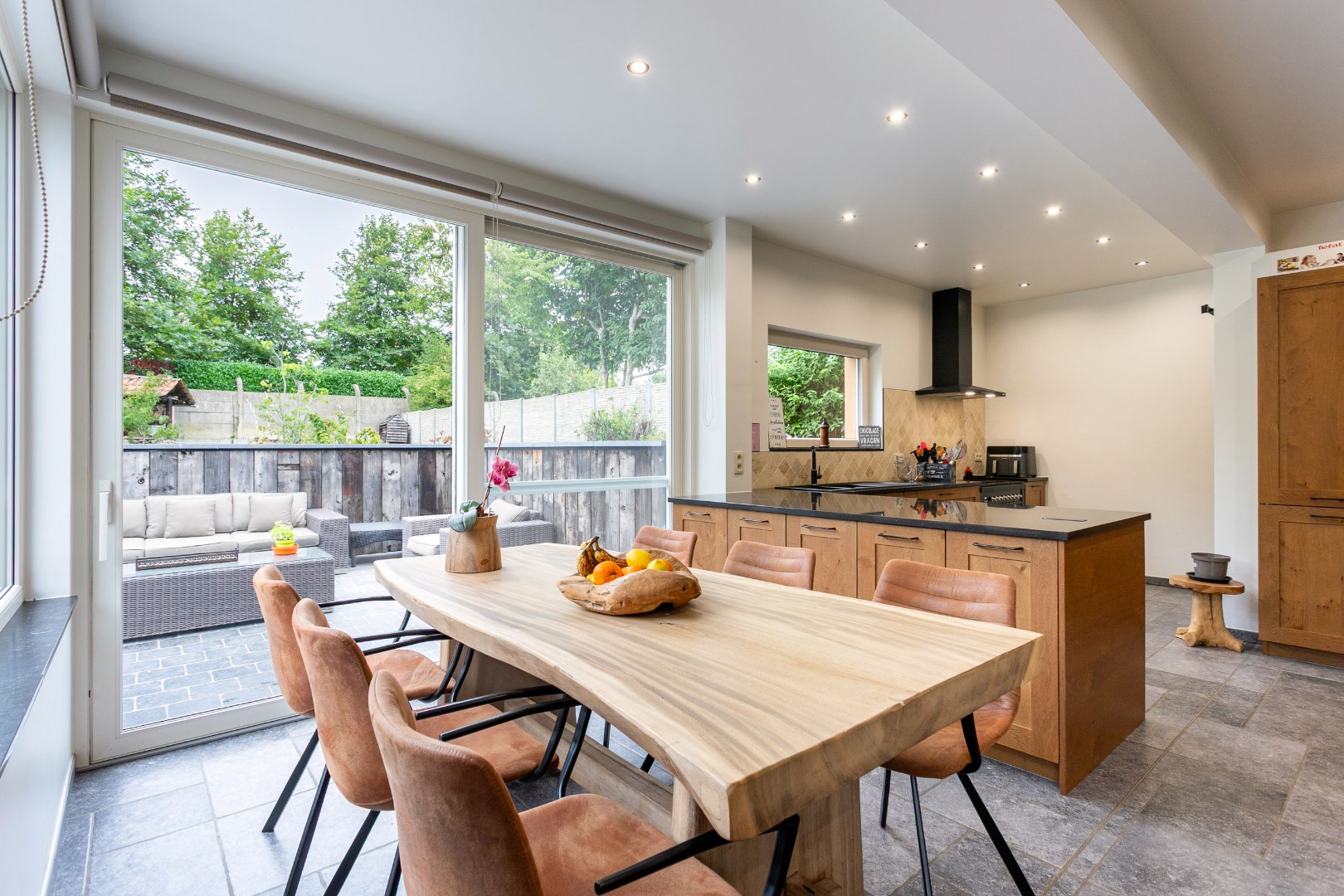 Charmante woning met 3 à 4 slpk en tuin te Halle 