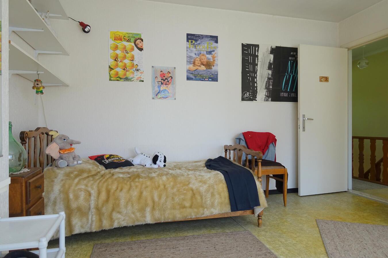 Ruime rijwoning met garage 