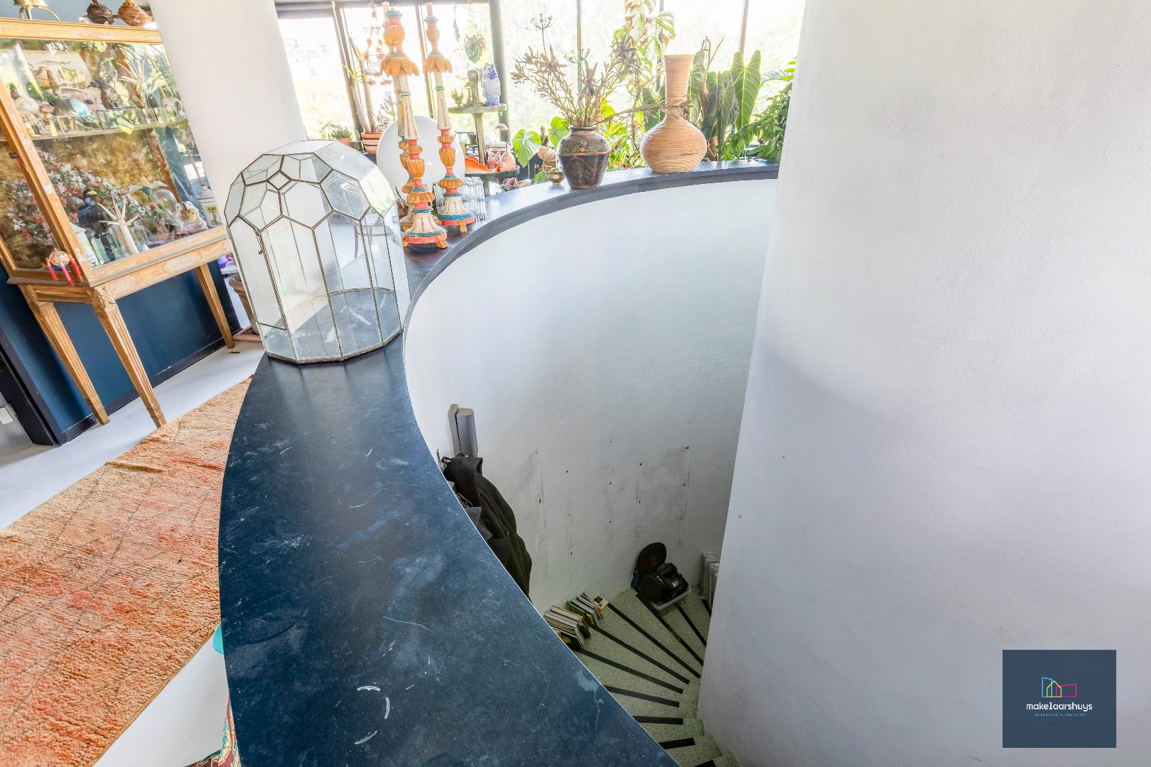 Unieke penthouse met prachtig terras en garagebox te Visserij 