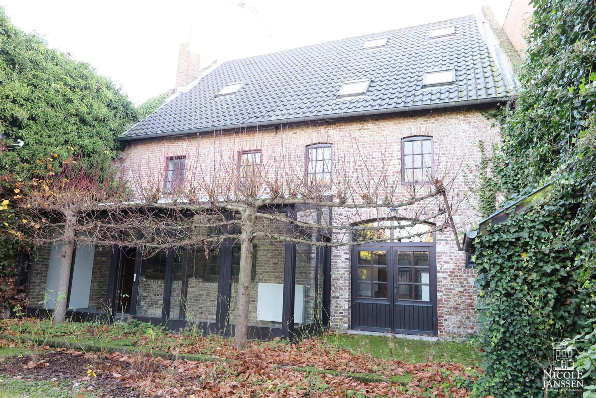 Authentieke stadsboerderij 