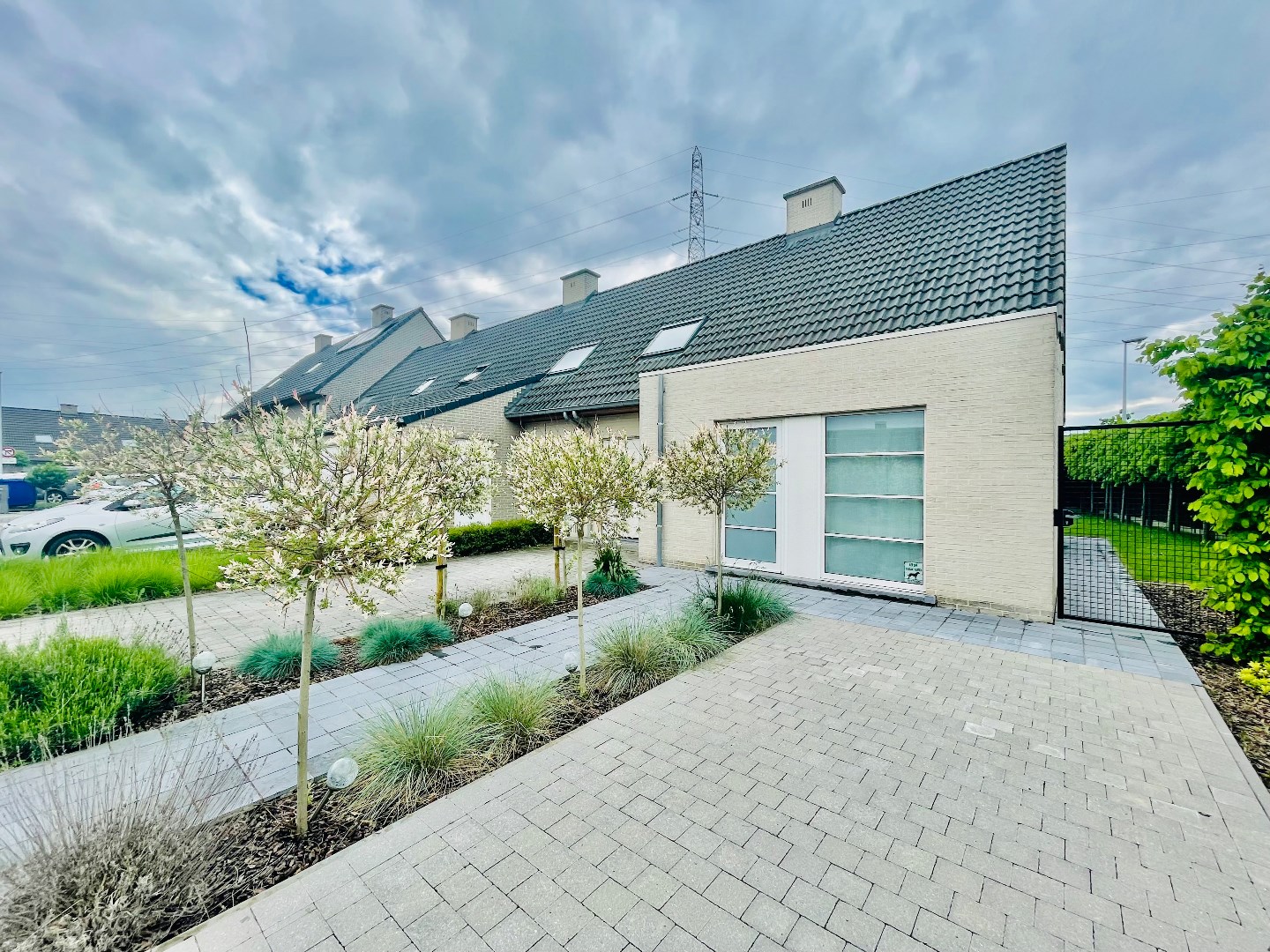 Deerlijk, Prachtige hoekwoning in een rustige wijk 900€/maand met zonnepanelen 