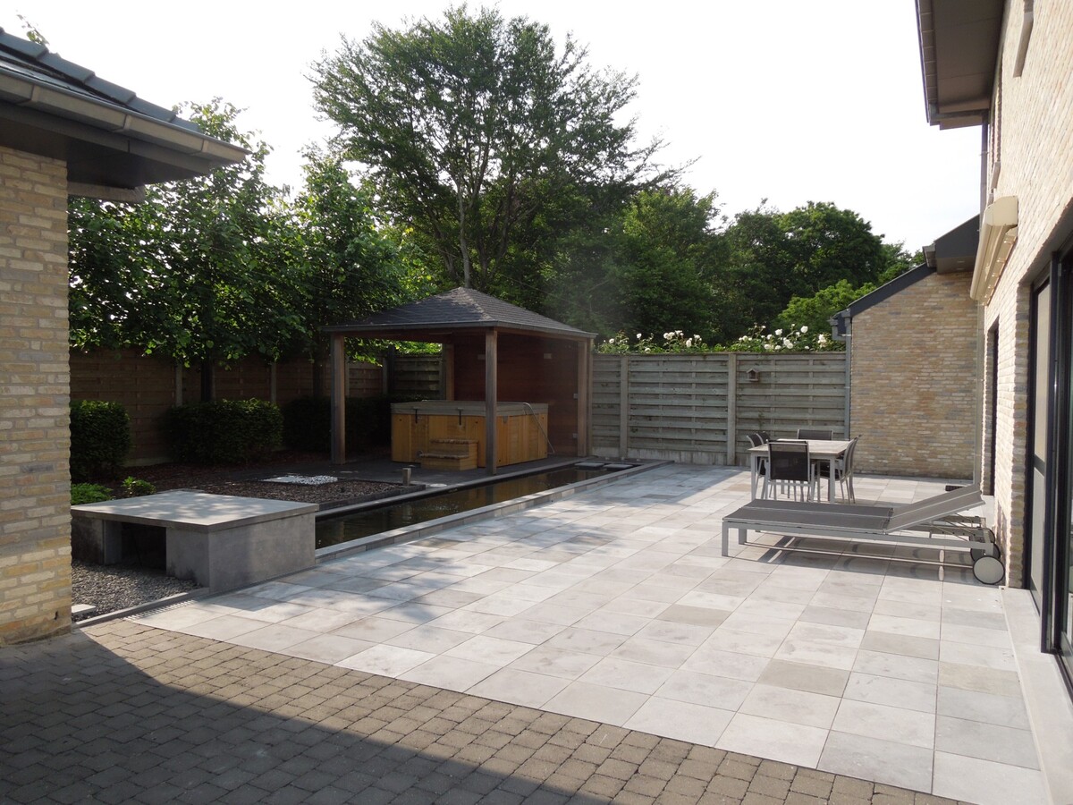 Luxueuze en instapklare villa 