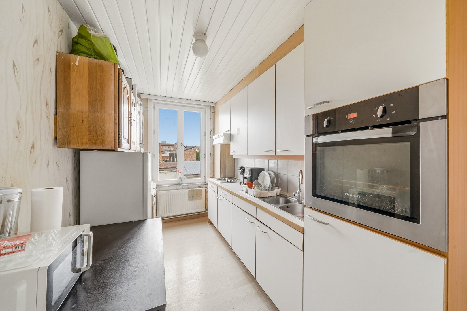 Ruime woning met veel mogelijkheden te Oostende 