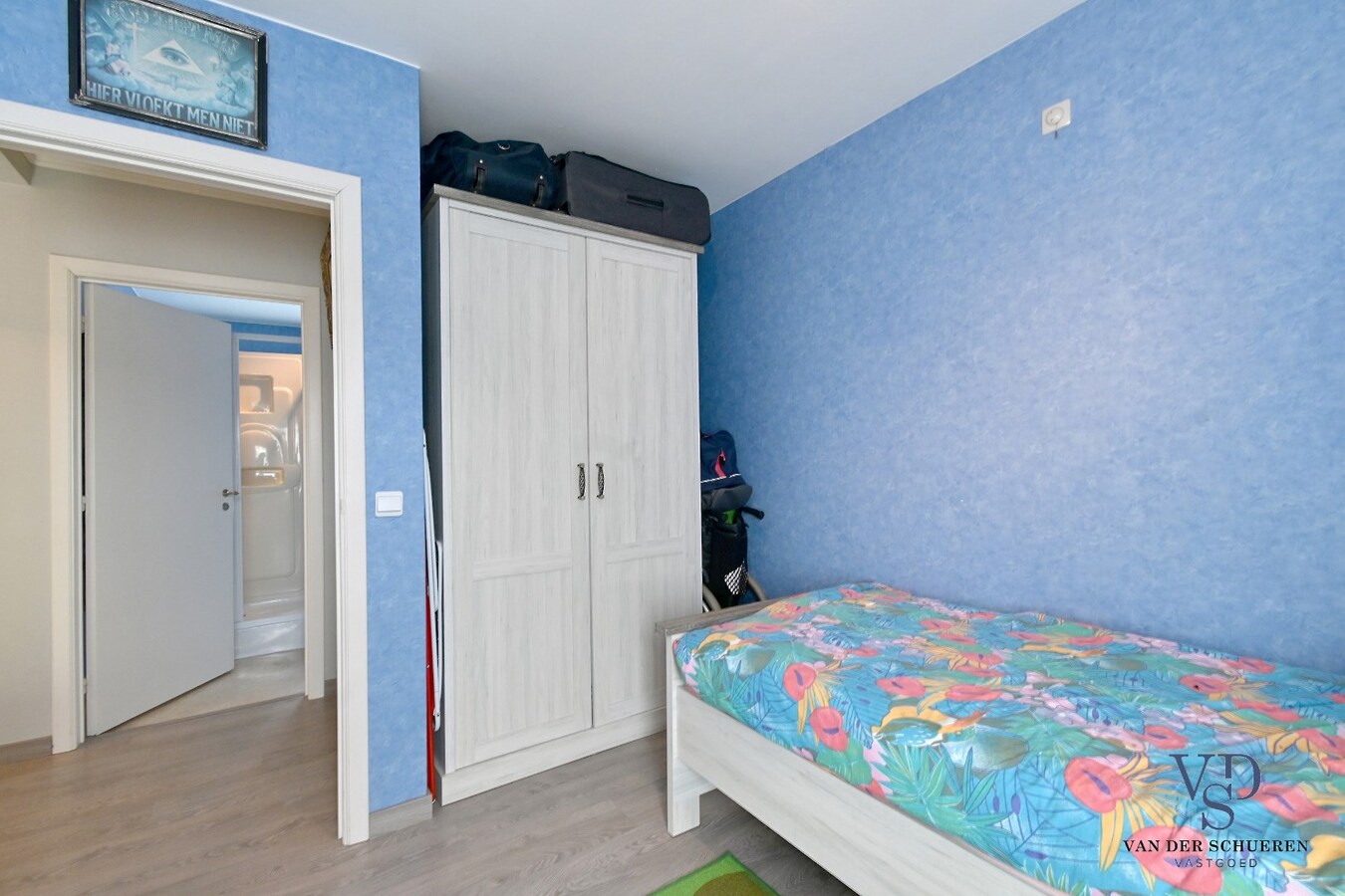 Degelijke, ruime eigendom in rustige residentiële wijk 