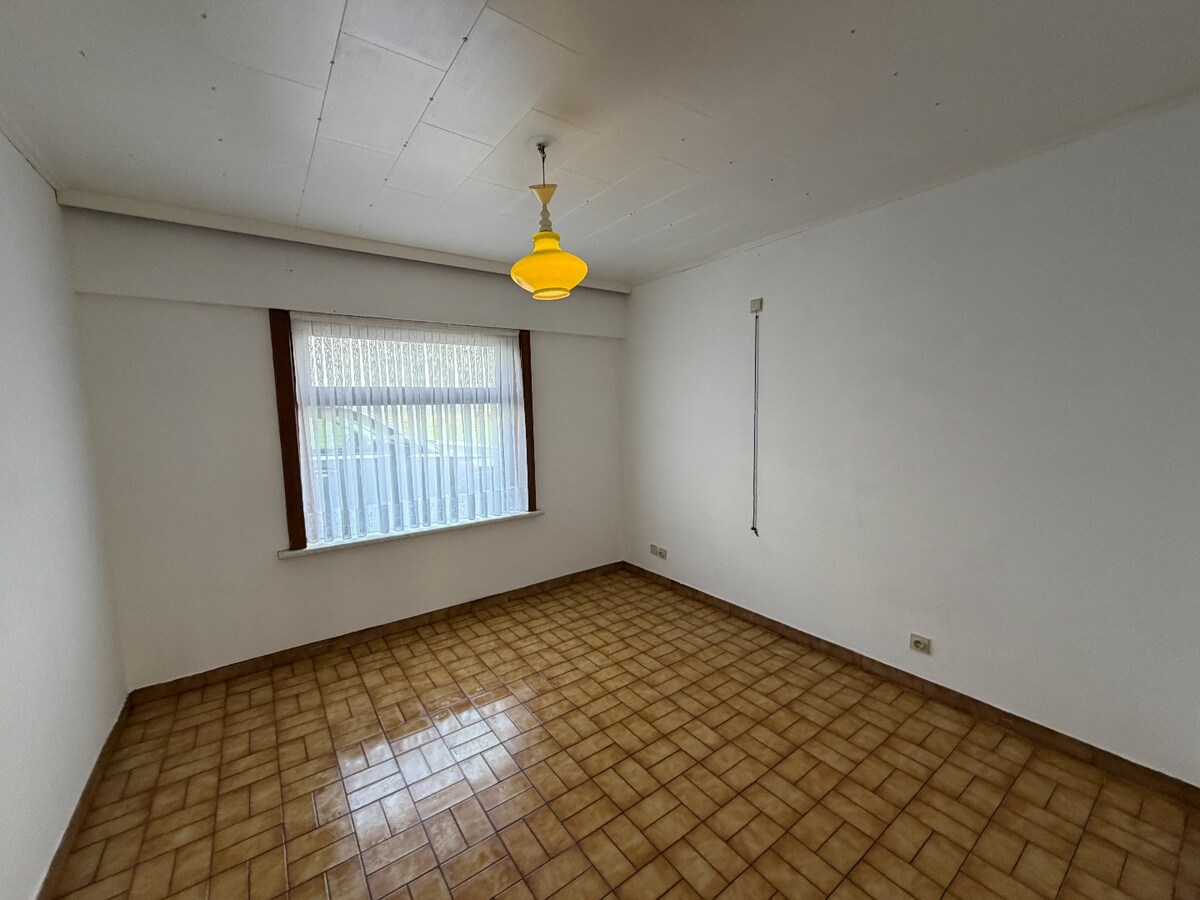 Woning met 3 slaapkamers en garage 