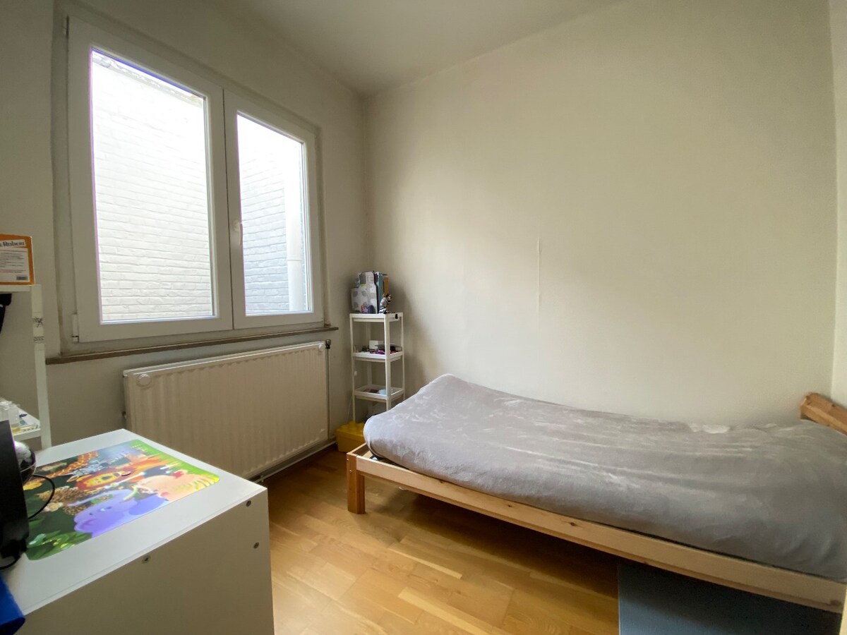 Triplex de 4 chambres en plein coeur de Tournai ! 