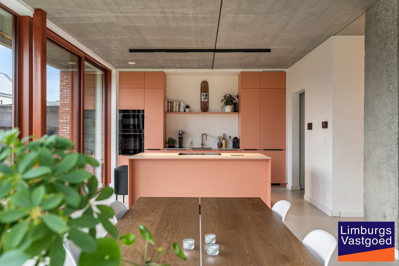 Nieuwbouwwoning, open bebouwing, 3 slpk, 3a60ca 