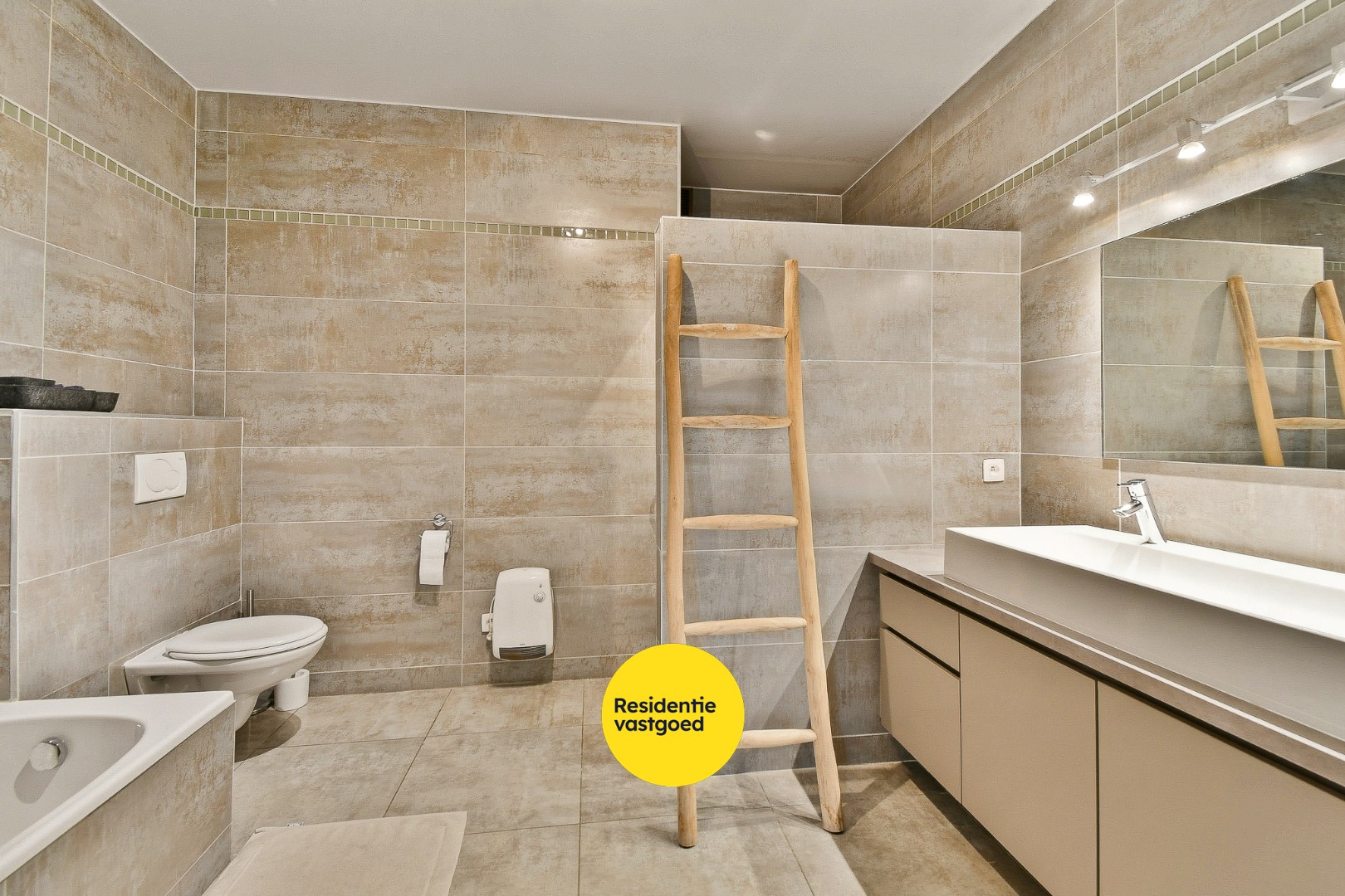 Instapklare en alleenstaande bungalowwoning 