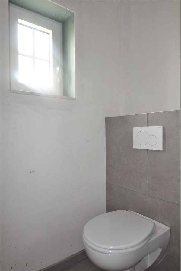 Prachtige halfopen nieuwbouw 