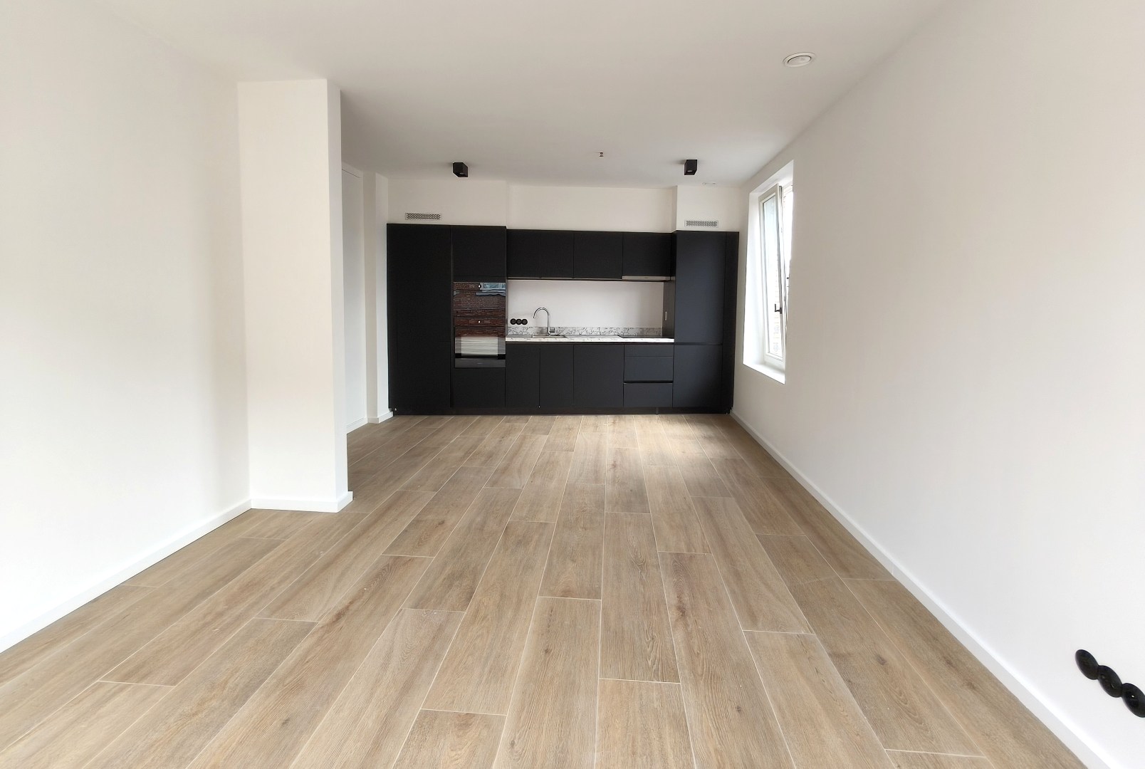 DUPLEX APPARTEMENT MET GROOT TERRAS 