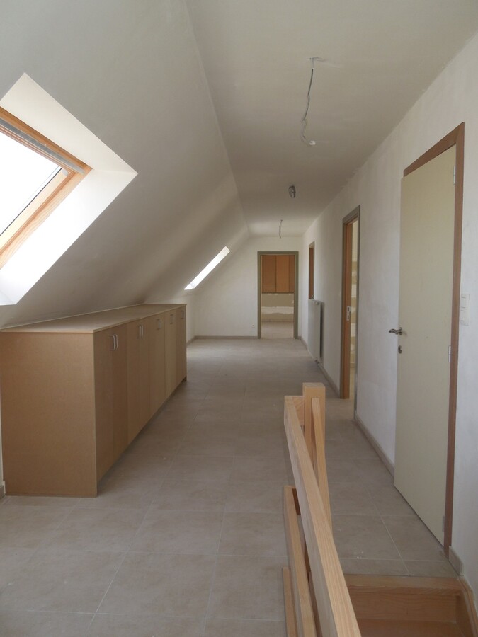 Uniek duplexapp. van +/- 240m² 