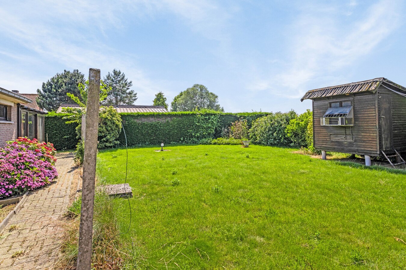 Prachtig gelegen woning met drie slaapkamers in Mullem 