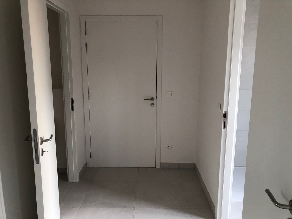 Luxueus wonen met unieke skyline én zicht op 't water. 