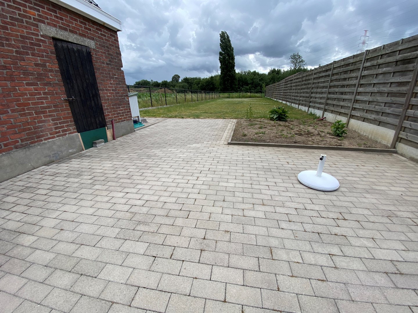 VERHUURD Deerlijk alleenstaande woning met grote tuin 750€ 