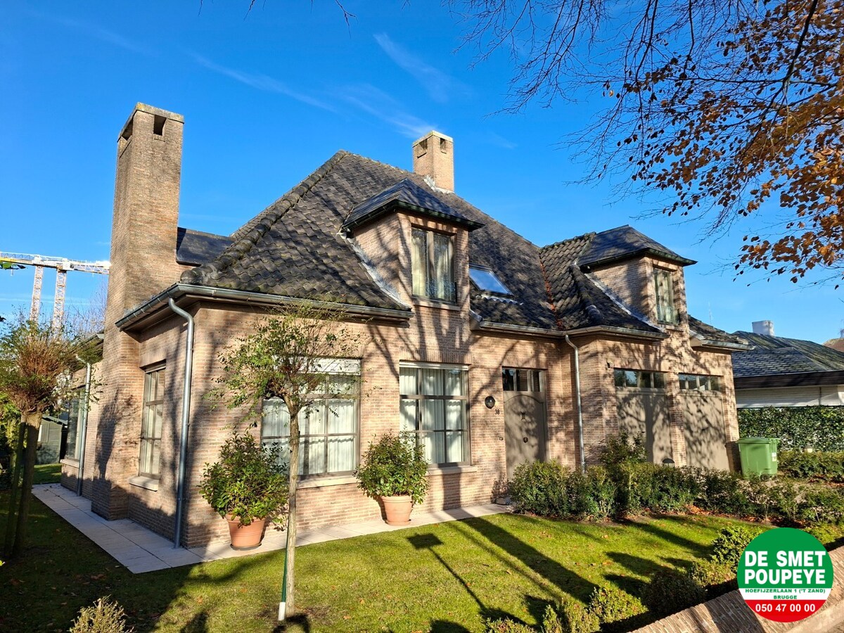 Residentieel gelegen villa 