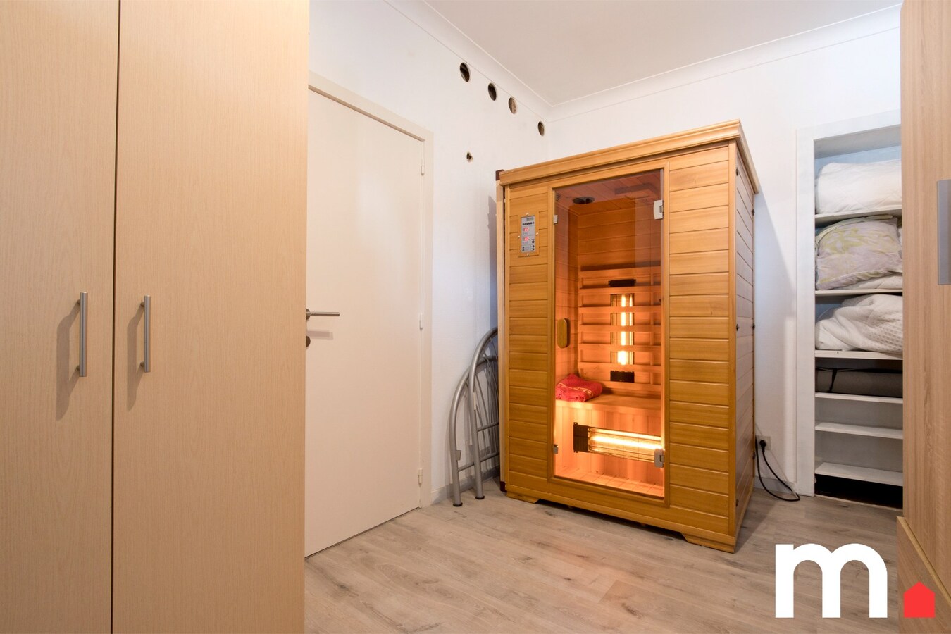 Centraal gelegen instapklare woning te Kortrijk ! 