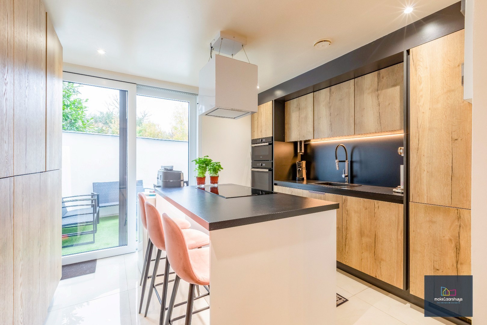 Energiezuinige instapklare woning met 3 slpk nabij centrum Gent 