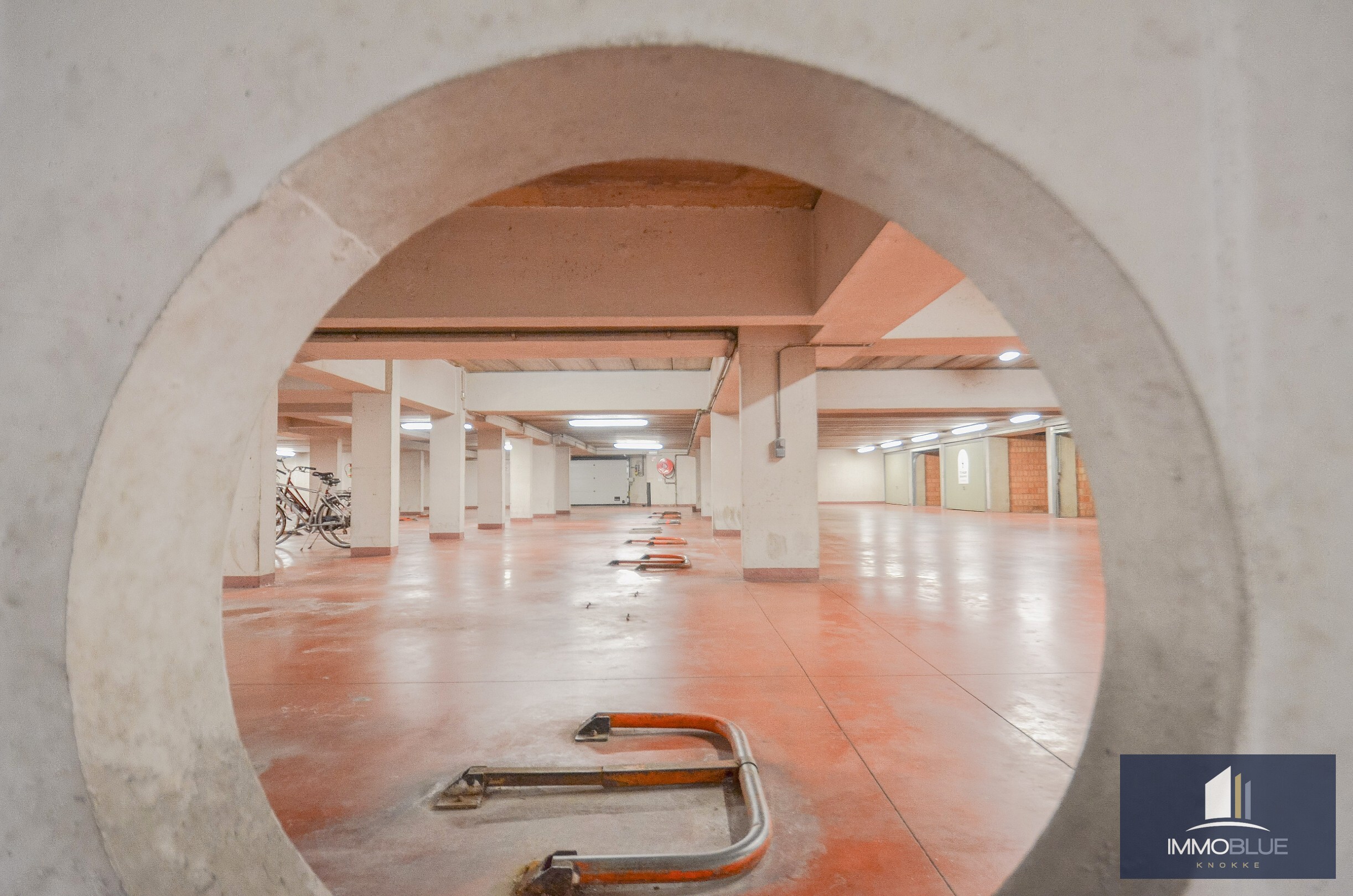 Garage a louer À Knokke-Heist