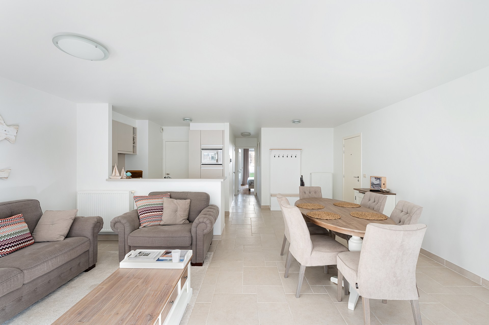 Appartement lumineux au rez-de-chaussée avec grand jardin ensoleillé à Knokke (avec possibilité d'achat d'une place de parking intérieure) 