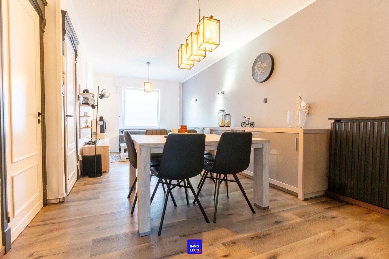 Maison rénovée avec terrasse et jardin, dans le centre de Mouscron 