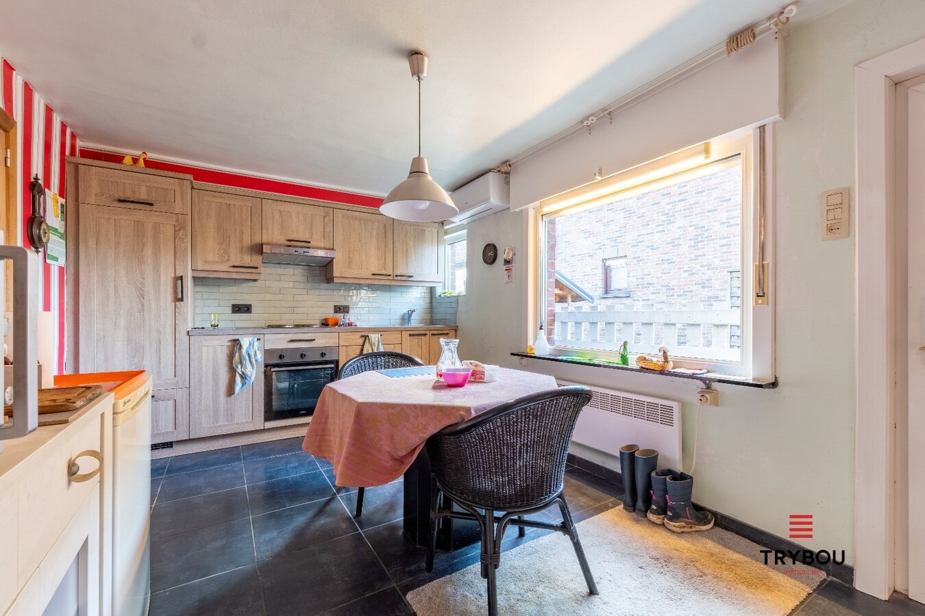 Alleenstaande, kloeke woning met veel potentieel - Jonkershove 