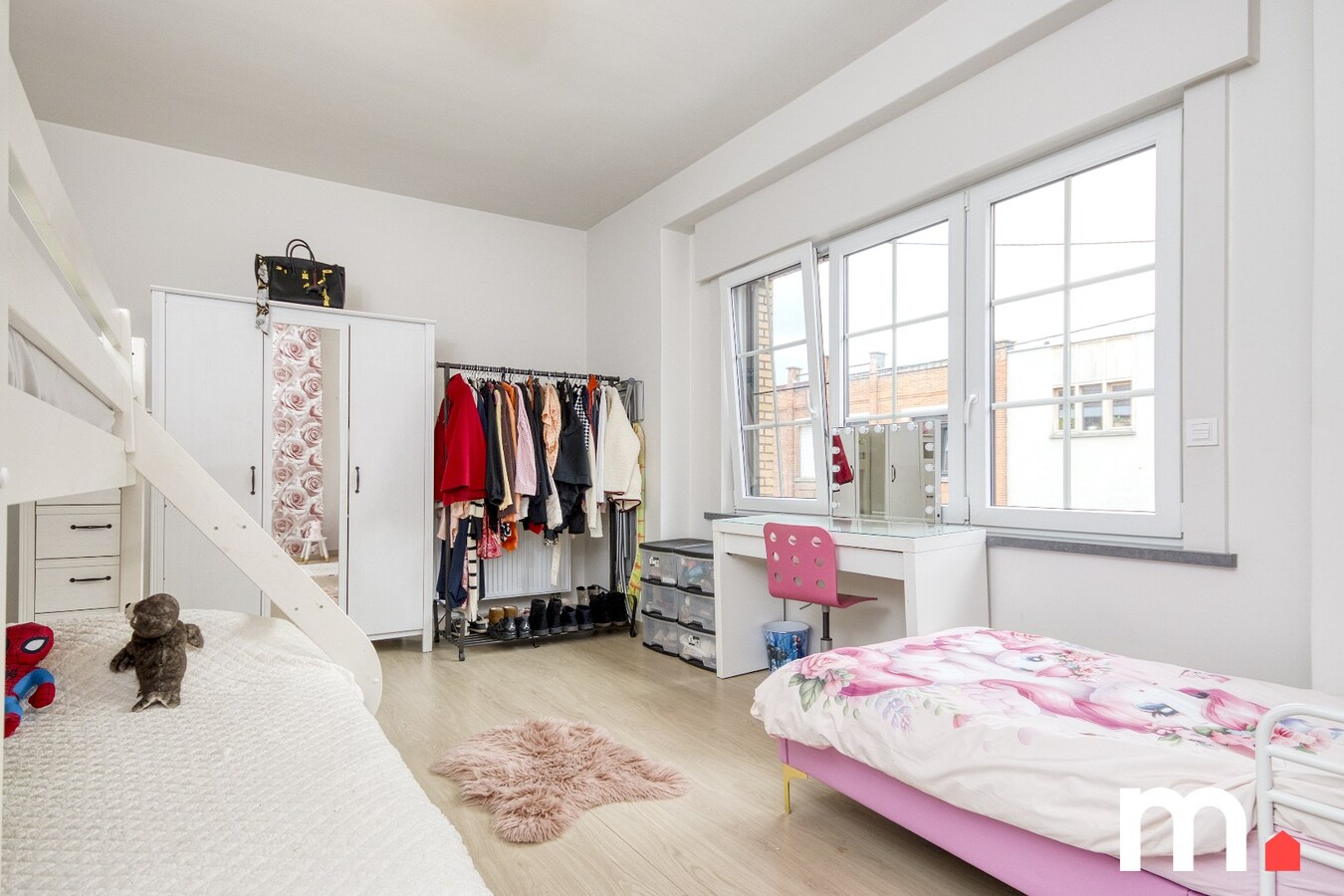 Ruime instapklare woning te koop in Zwevegem ! 