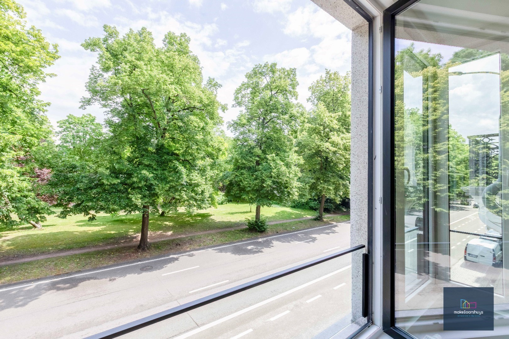 Gunstig gelegen 2 slaapkamerappartement met terras  nabij het Zuidpark 