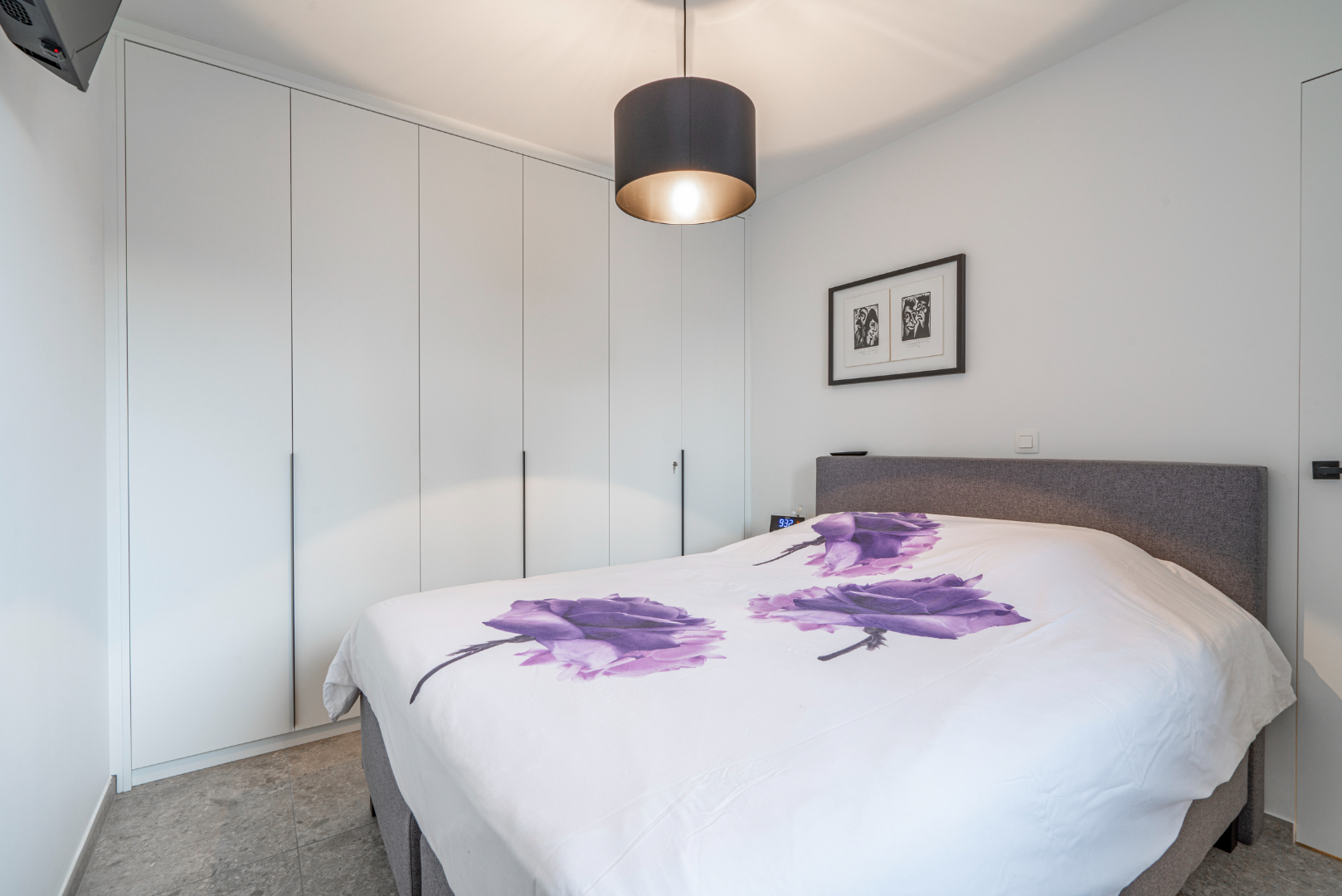 APPARTEMENT DE VACANCES  SITUÉ CENTRE VILLE - NOUVELLE CONSTRUCTION (LOC. SAISONNIERE) 