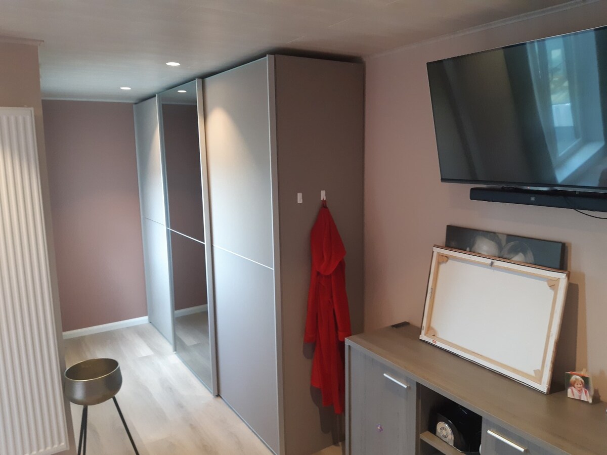 Praktische gezinswoning met leuke tuin. 