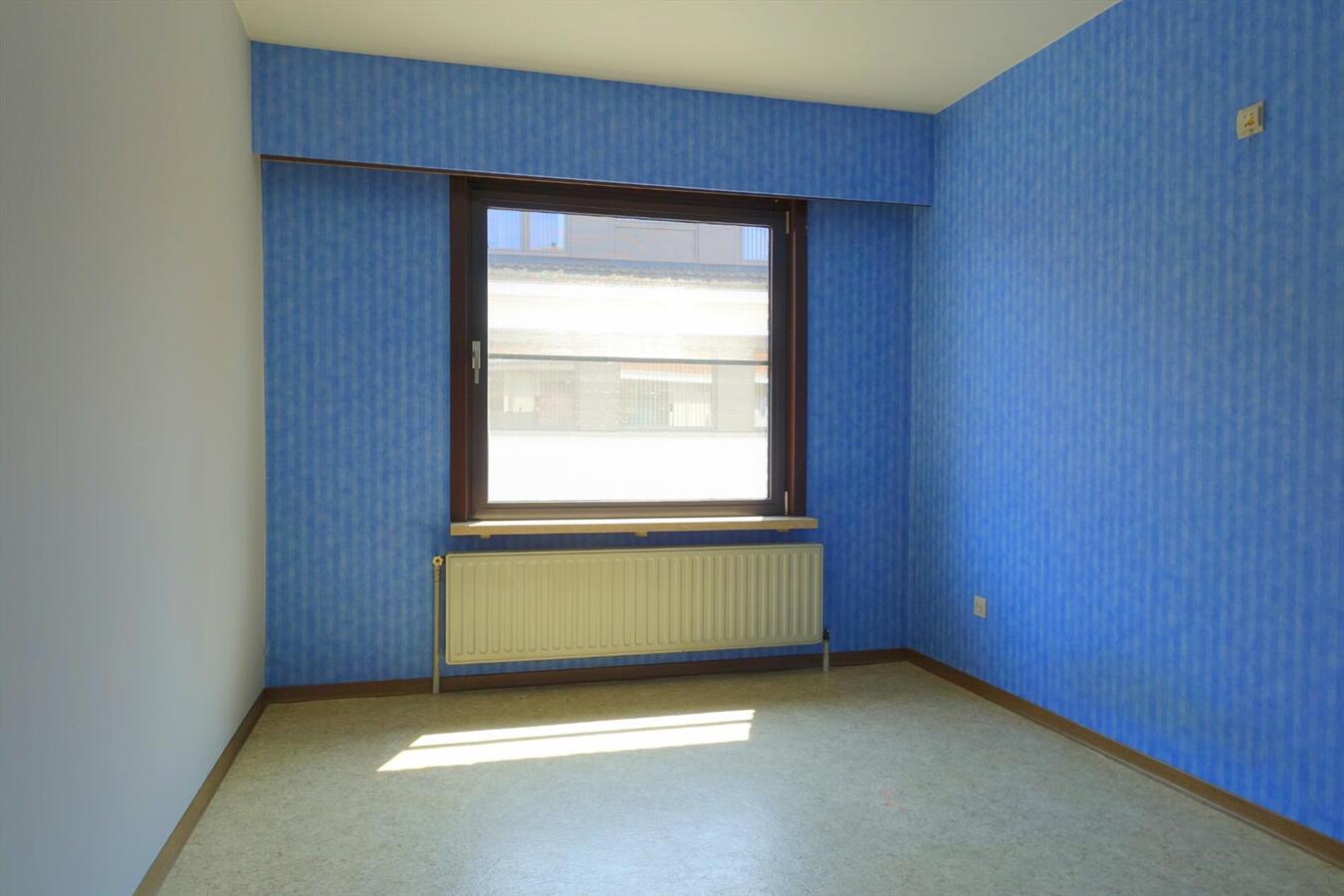 Zéér ruim appartement in centrum Jabbeke 