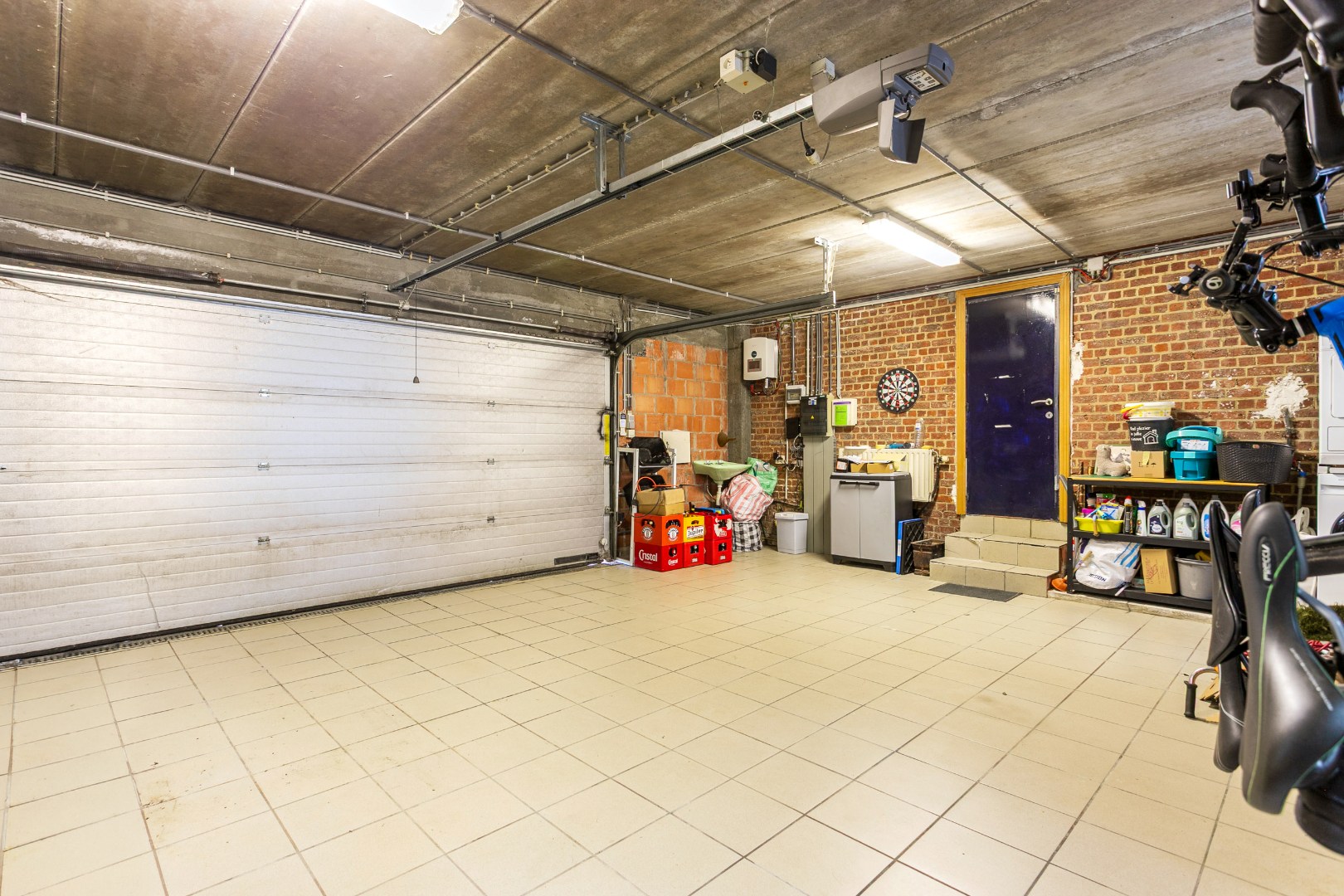 Instapklare driegevelwoning met 3 slpk te Lembeek 
