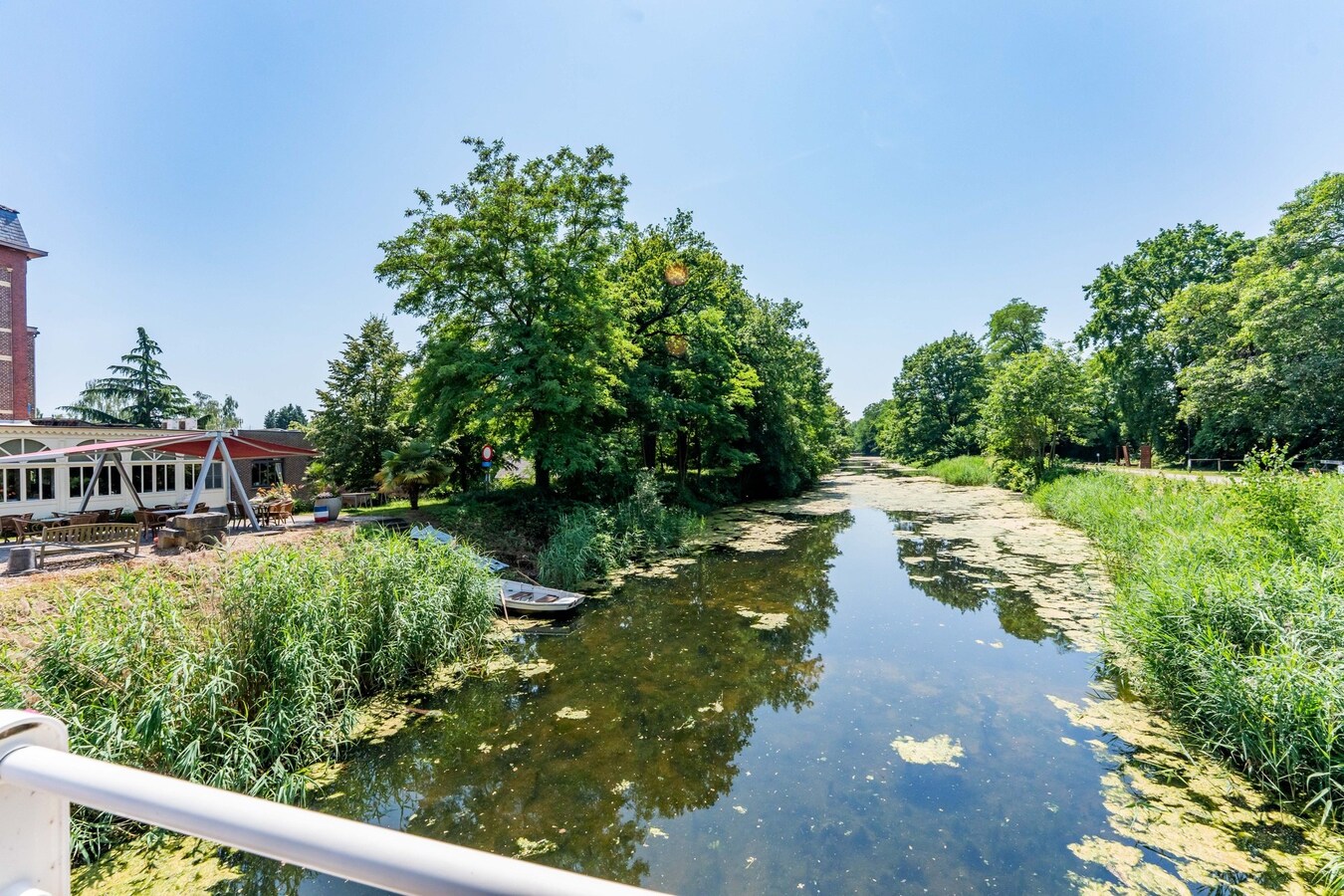 Opknappertje op pittoreske locatie bij de Oude Kanaalarm 