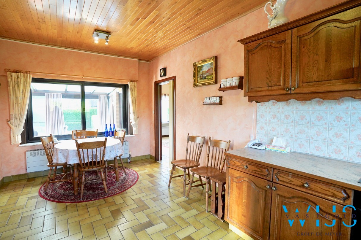 Zeer goed onderhouden woonhuis op 1.165m² te ERTVELDE ! 