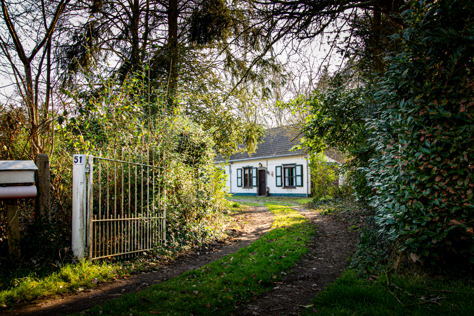 Charmante hoevewoning op 2.772 m²  op 1,5km van centrum Evergem 