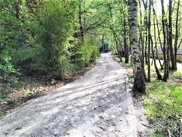 Villa avec infrastructures équestres, piscine, court de tennis, piste de trot et prairie sur environ 2ha65a à Huldenberg (Brabant Flamand) 