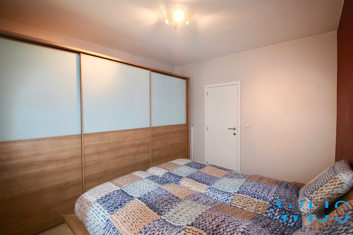 Instapklaar gelijkvloersappartement MET garage in hartje Ertvelde! 