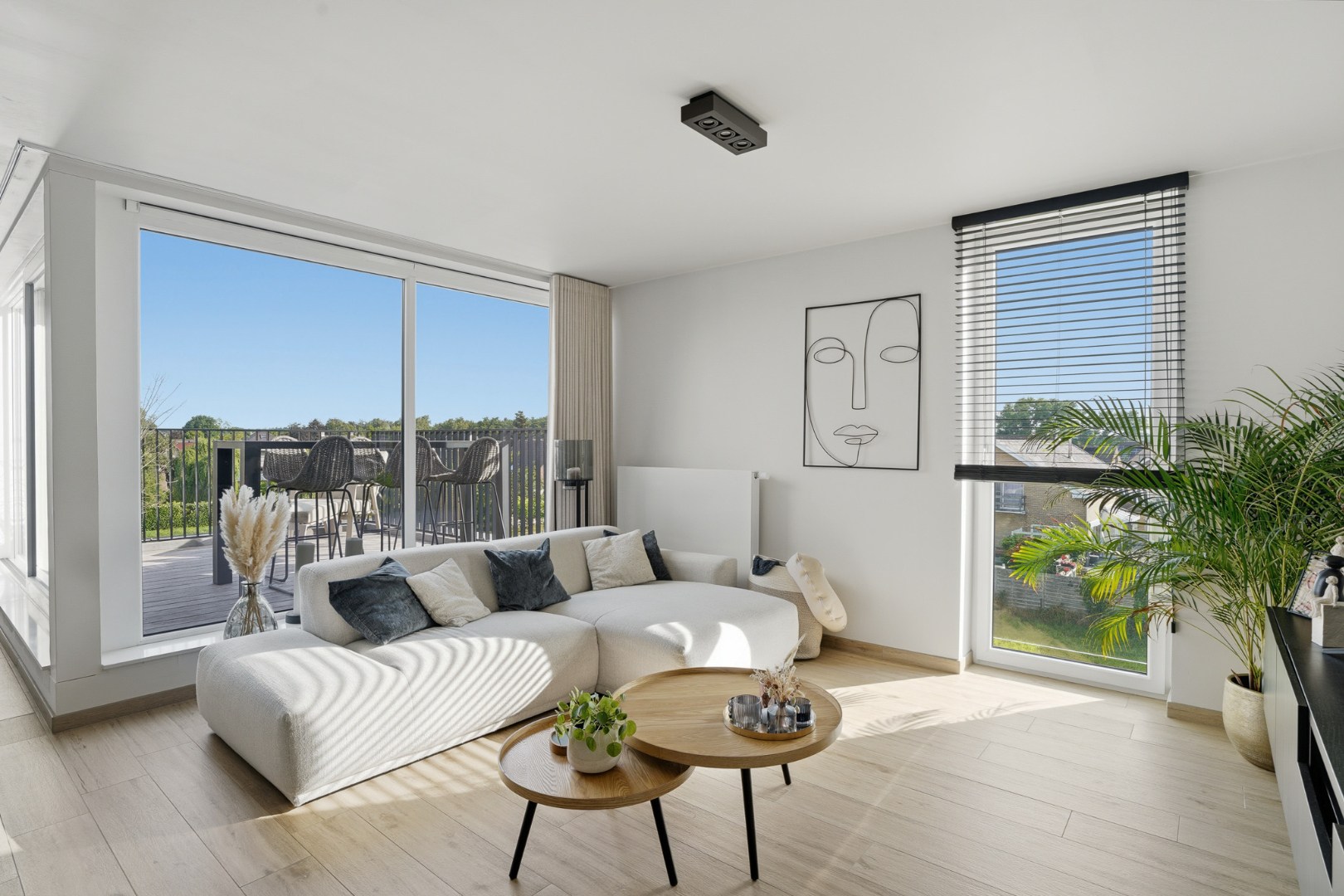 Prachtig instapklaar appartement met terras, groen zicht en autostaanplaats 