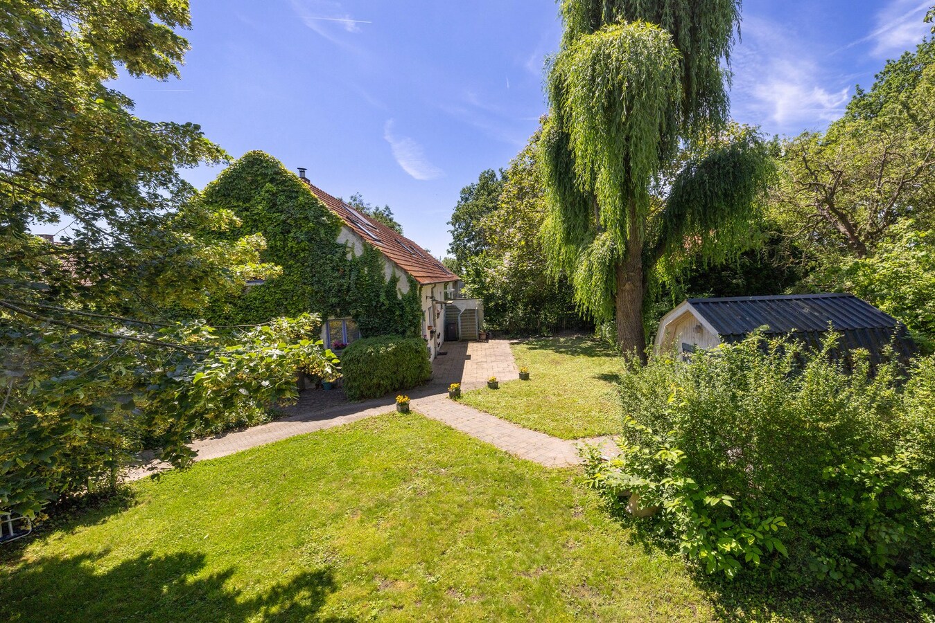Landelijk gelegen charmewoning op 2910 m² - 4 slpks 