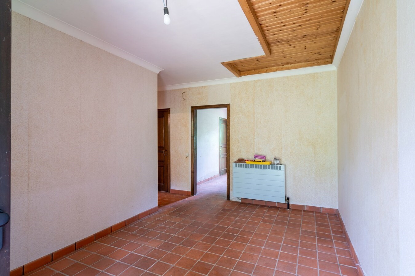 Woning op zeer rustig gelegen en ruim perceel. 