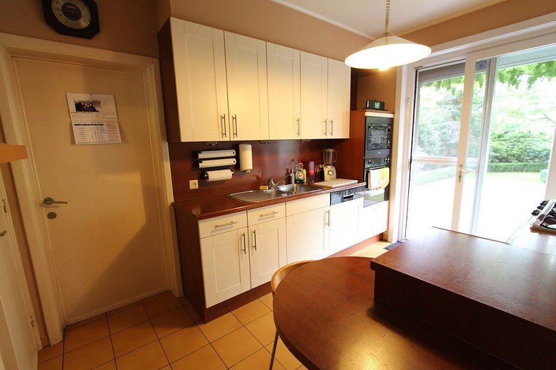 VERKOCHT IN UW BUURT ! 