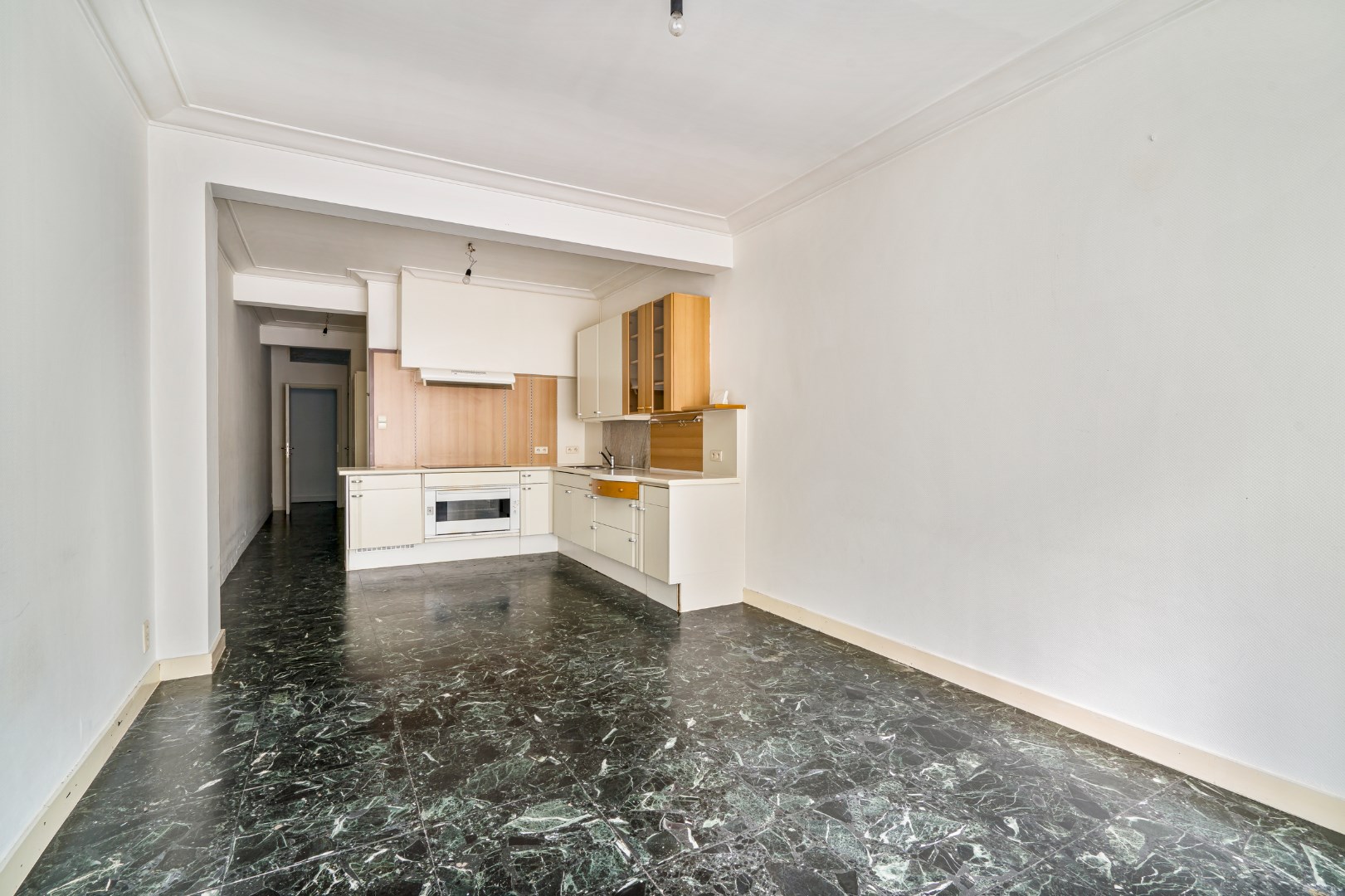 GOED GELEGEN 1 SLPK. APP. IN CENTRUM OOSTENDE 