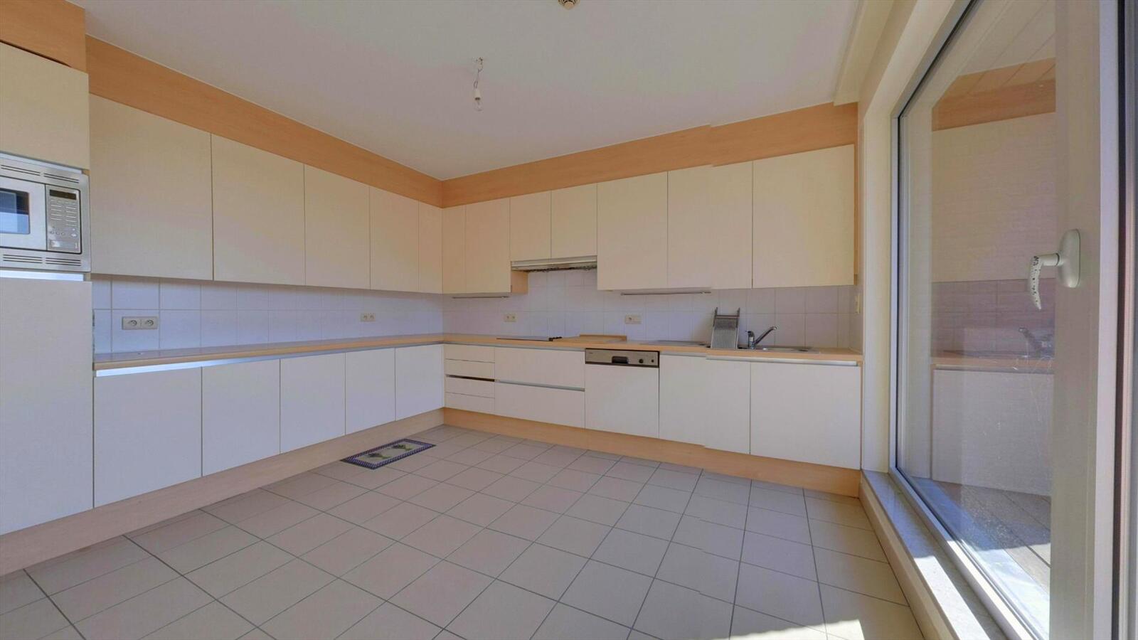 Ruim appartement met 3 slaapkamers 