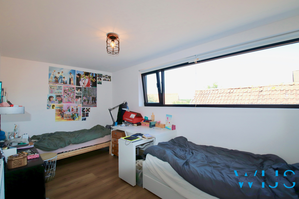 Verrassend ruim woonhuis op een TOPlocatie te Wippelgem 